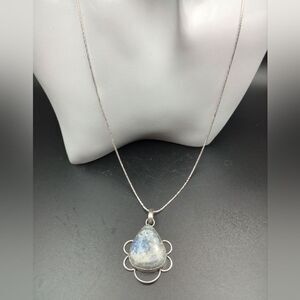 Earth's turquoise sterling silver necklace N331